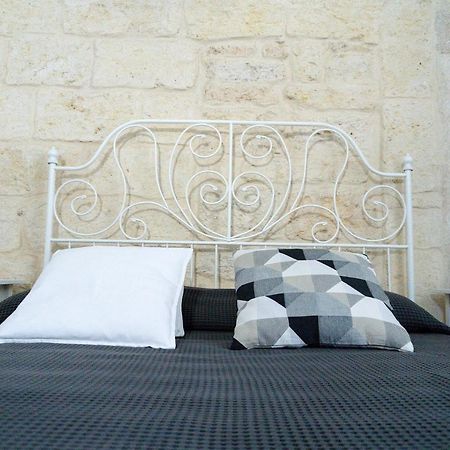 Donato Rooms Трани Экстерьер фото