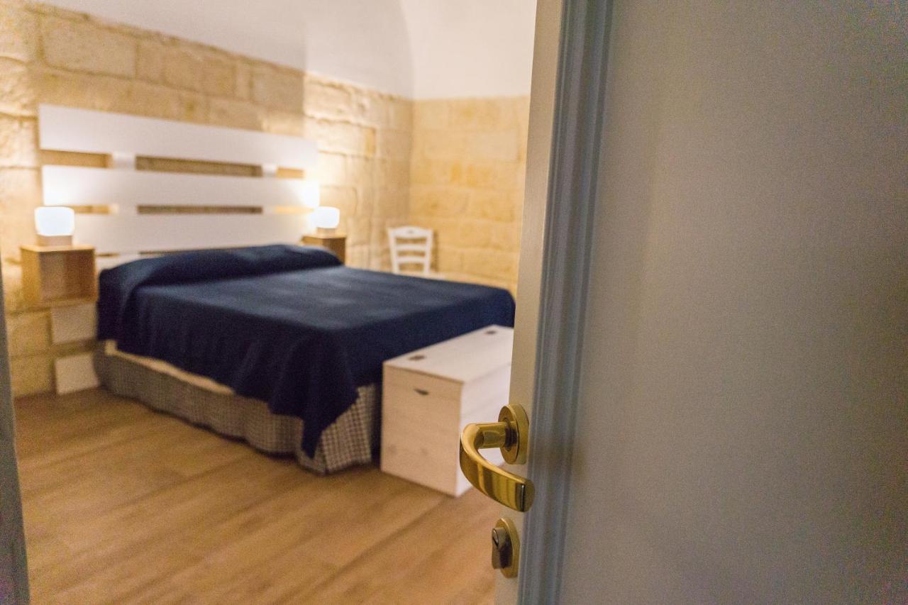 Donato Rooms Трани Экстерьер фото